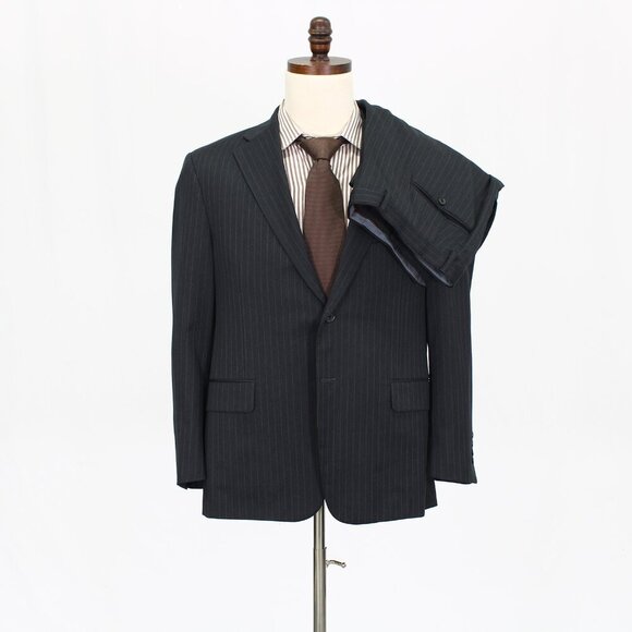Hickey Freeman Mahogany 42S 36x28 Gray Striped 2-Button Suit R475